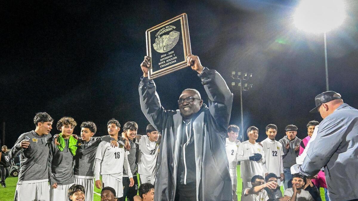 Edison boys soccer wins Central Section title with late goal